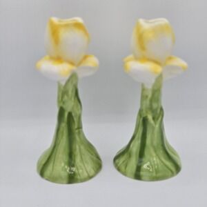 Vintage Ceramic Hand‎ Painted Yellow Flower Candlesticks Made In Taiwan Floral